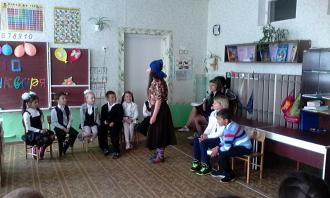 /Files/images/180516_svyato_bukvarya/IMG_20160517_114319.jpg